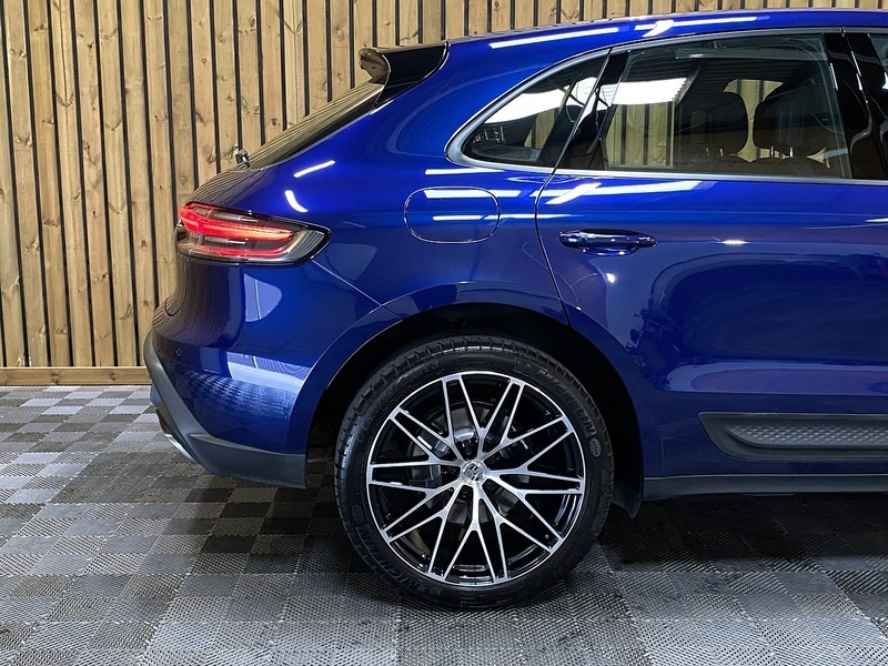 Used Porsche Macan 2022 for sale - 75728070: Photo 55