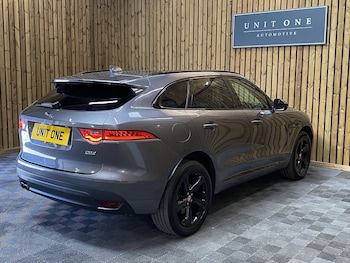 Used Jaguar F-Pace 2018 for sale - 79474903: Photo