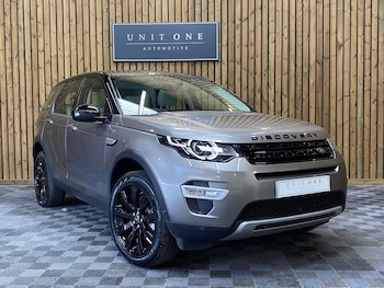 Used Land Rover Discovery Sport 2021 for sale - 78300032: Photo