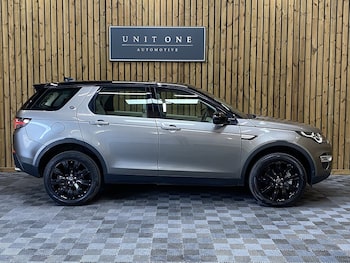 Used Land Rover Discovery Sport 2021 for sale - 78300032: Photo