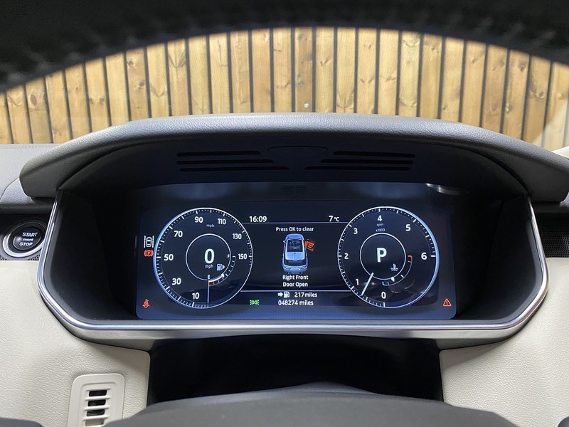 Used Land Rover Range Rover Sport 2017 for sale - 76505631: Photo 41