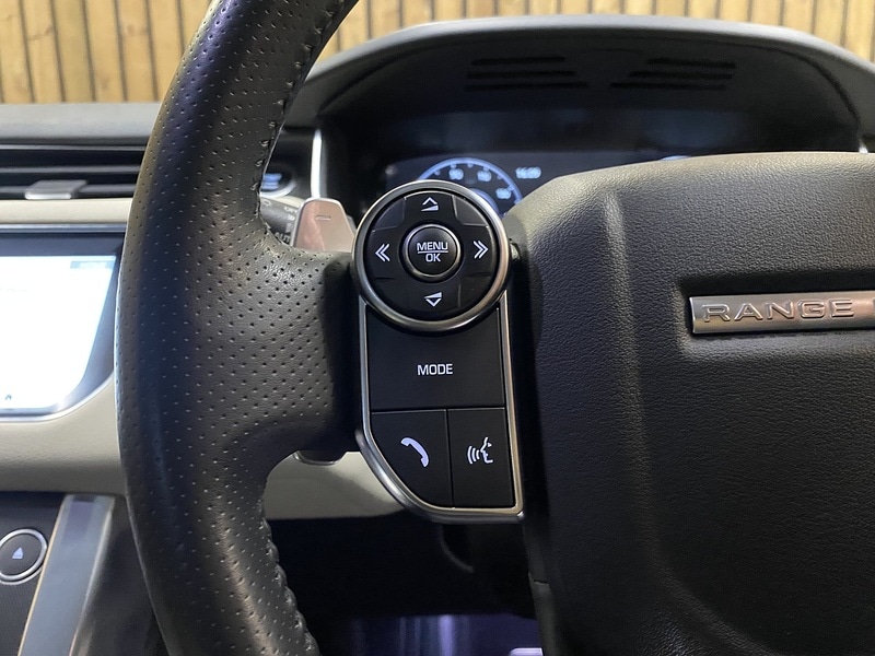 Used Land Rover Range Rover Sport 2017 for sale - 76505631: Photo 42