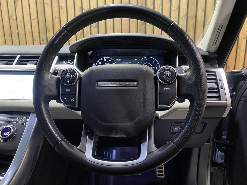 Used Land Rover Range Rover Sport 2017 for sale - 76505631: Photo 43
