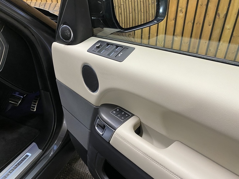 Used Land Rover Range Rover Sport 2017 for sale - 76505631: Photo 47