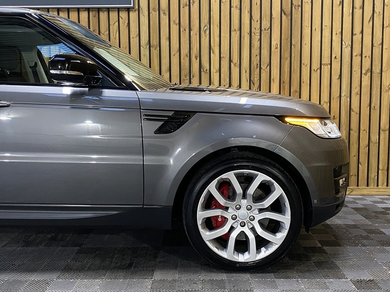 Used Land Rover Range Rover Sport 2017 for sale - 76505631: Photo 48