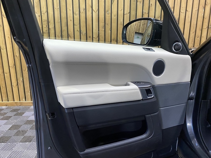 Used Land Rover Range Rover Sport 2017 for sale - 76505631: Photo 68