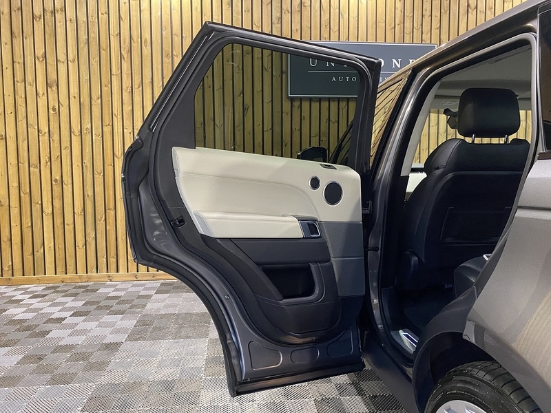 Used Land Rover Range Rover Sport 2017 for sale - 76505631: Photo 77