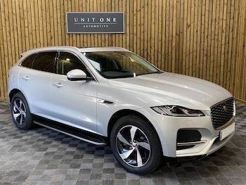 Used Jaguar F-Pace 2021 for sale - 77704111: Photo