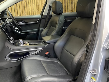 Used Jaguar F-Pace 2021 for sale - 77704111: Photo