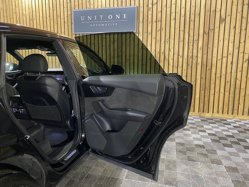 Used Audi Q8 2022 for sale - 76566251: Photo 52