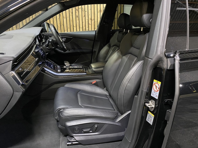 Used Audi Q8 2022 for sale - 76566251: Photo 59