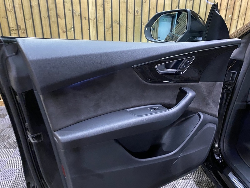 Used Audi Q8 2022 for sale - 76566251: Photo 64