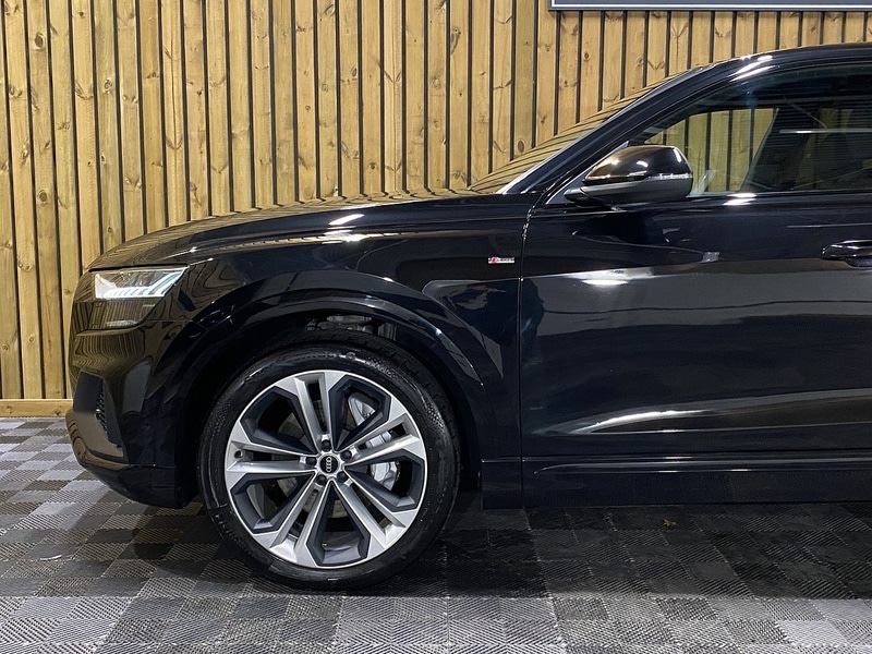 Used Audi Q8 2022 for sale - 76566251: Photo 65