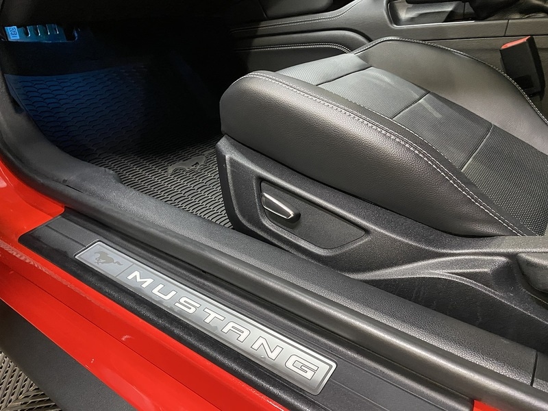 Used Ford Mustang 2018 for sale - 76386761: Photo 32