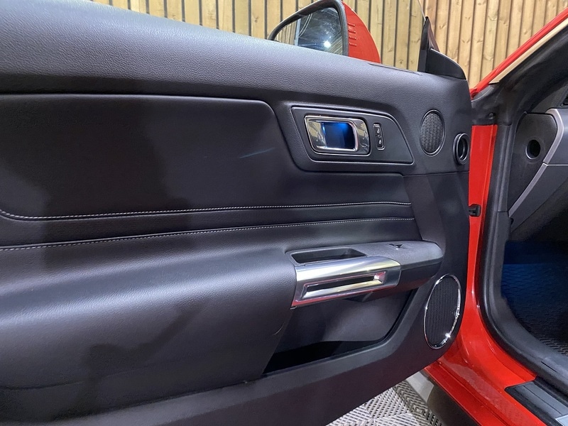 Used Ford Mustang 2018 for sale - 76386761: Photo 46