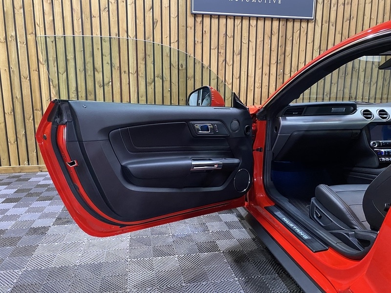 Used Ford Mustang 2018 for sale - 76386761: Photo 48