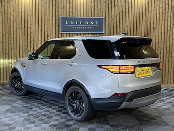 Used Land Rover Discovery 2019 for sale - 76505626: Photo