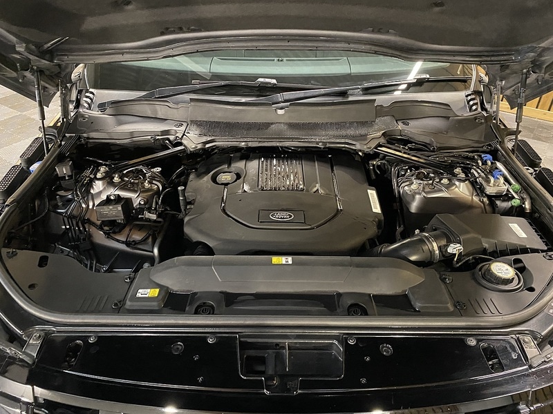 Used Land Rover Range Rover 2018 for sale - 76320102: Photo 11