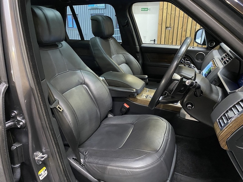 Used Land Rover Range Rover 2018 for sale - 76320102: Photo 41