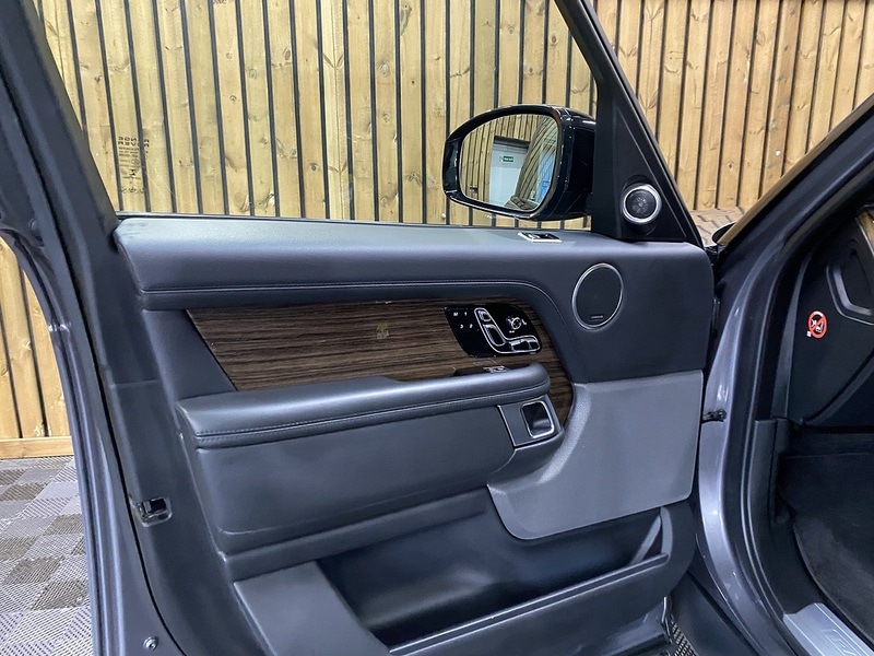 Used Land Rover Range Rover 2018 for sale - 76320102: Photo 67