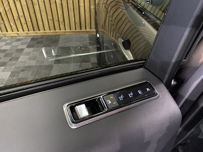 Used Land Rover Range Rover 2018 for sale - 76320102: Photo 69