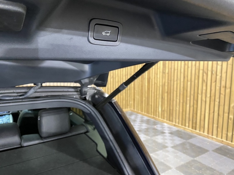 Used Land Rover Range Rover 2018 for sale - 76320102: Photo 78