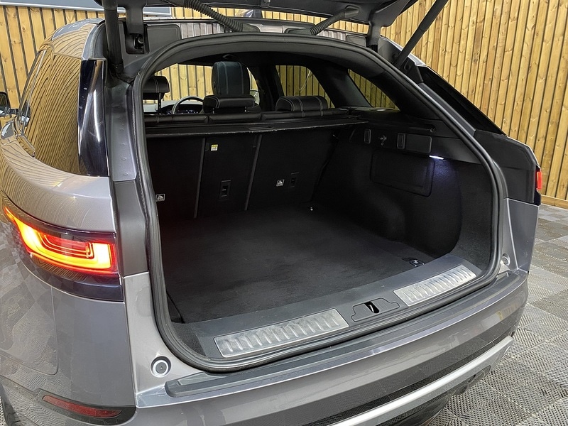 Used Land Rover Range Rover Velar 2019 for sale - 77947067: Photo 16