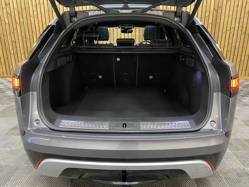 Used Land Rover Range Rover Velar 2019 for sale - 77947067: Photo 17