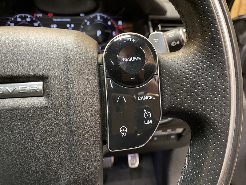 Used Land Rover Range Rover Velar 2019 for sale - 77947067: Photo 36