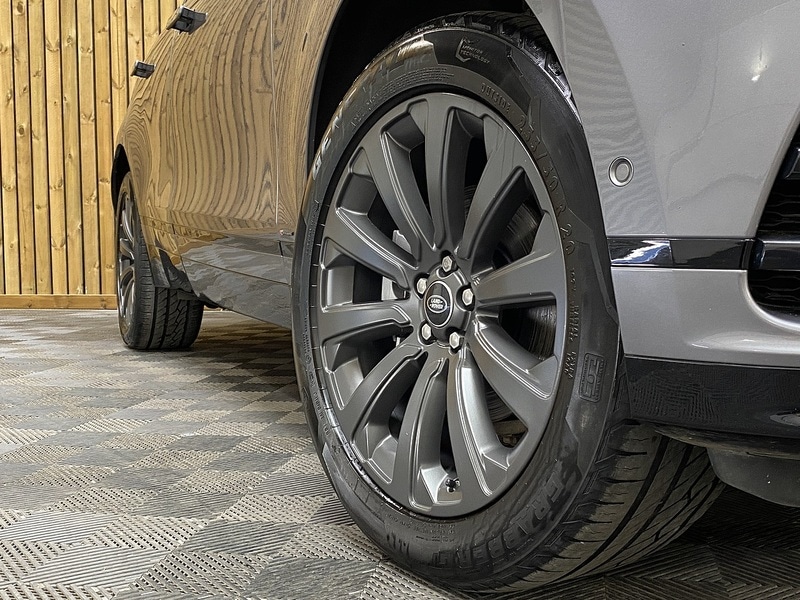 Used Land Rover Range Rover Velar 2019 for sale - 77947067: Photo 70