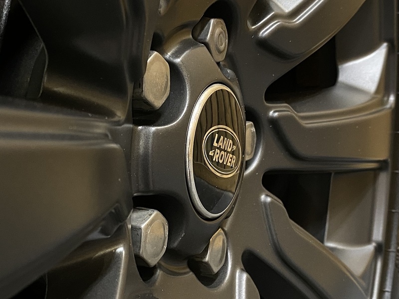 Used Land Rover Range Rover Velar 2019 for sale - 77947067: Photo 8