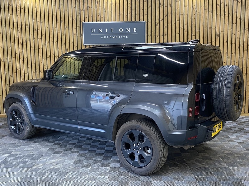 Used Land Rover Defender 2023 for sale - 77981693: Photo 2