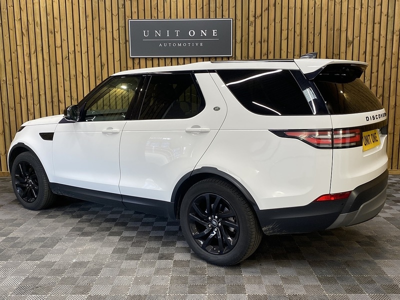 Used Land Rover Discovery 2017 for sale - 77981694: Photo 2