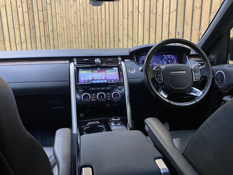 Used Land Rover Discovery 2017 for sale - 77981694: Photo 3