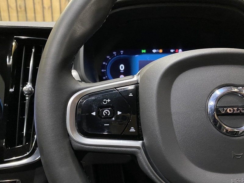 Used Volvo V90 2022 for sale - 76605277: Photo 25