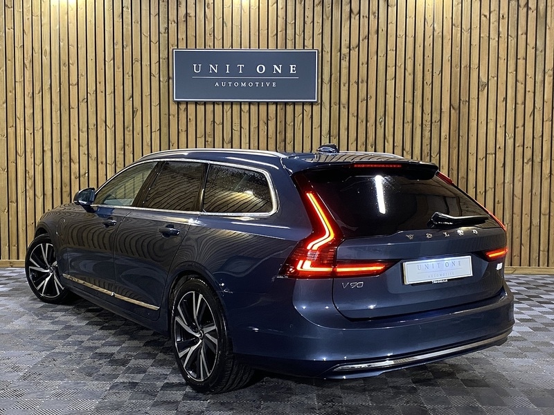 Used Volvo V90 2022 for sale - 76605277: Photo 3