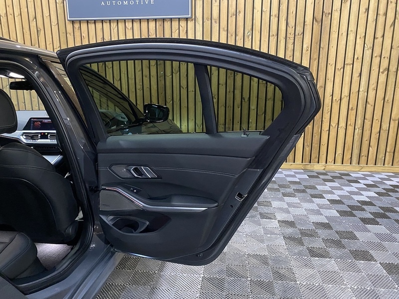 Used BMW 3 Series 2020 for sale - 77283807: Photo 61