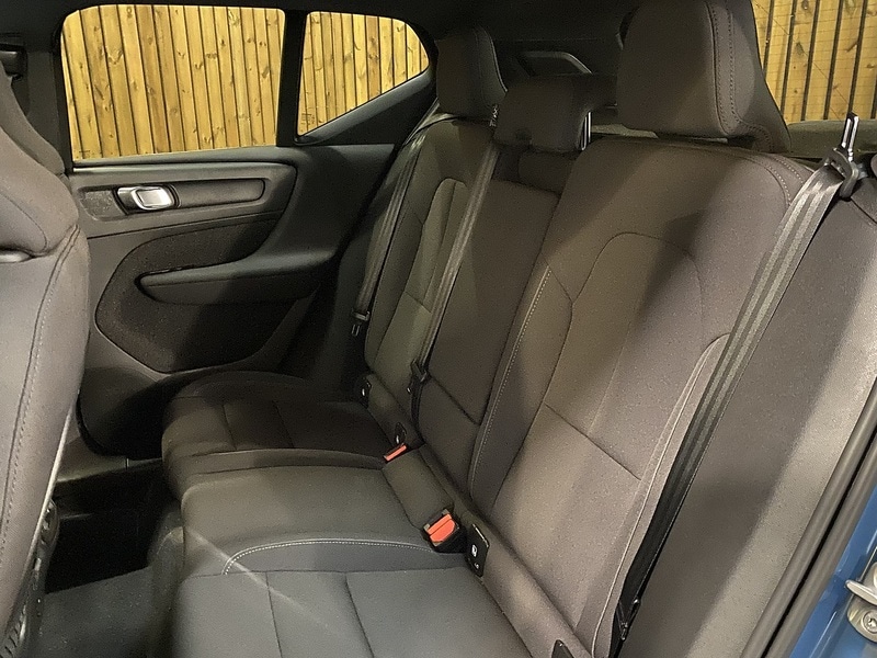 Used Volvo XC40 2023 for sale - 77337588: Photo 9