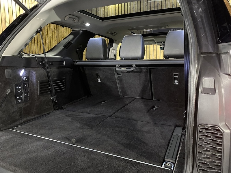 Used Land Rover Discovery 2020 for sale - 76845880: Photo 26