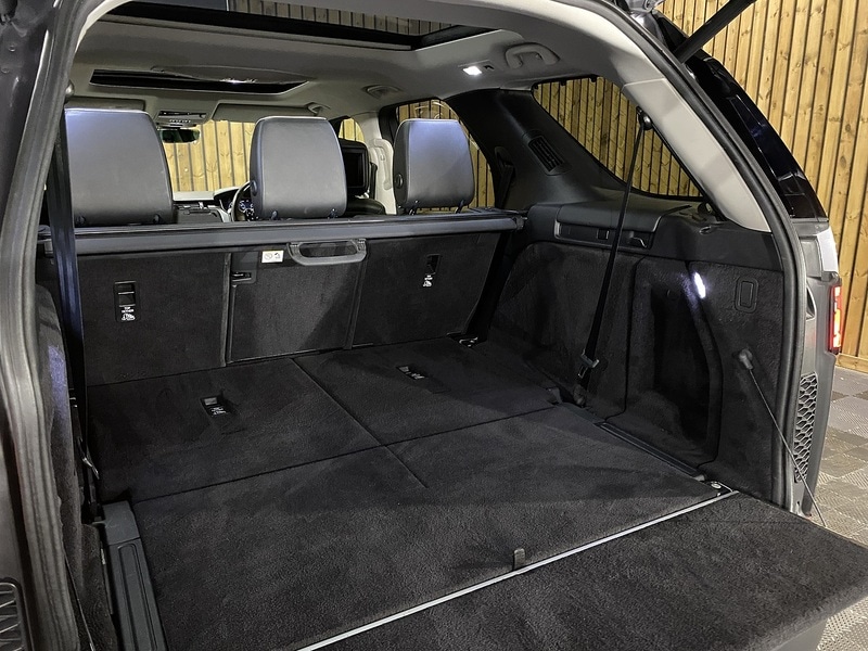 Used Land Rover Discovery 2020 for sale - 76845880: Photo 28