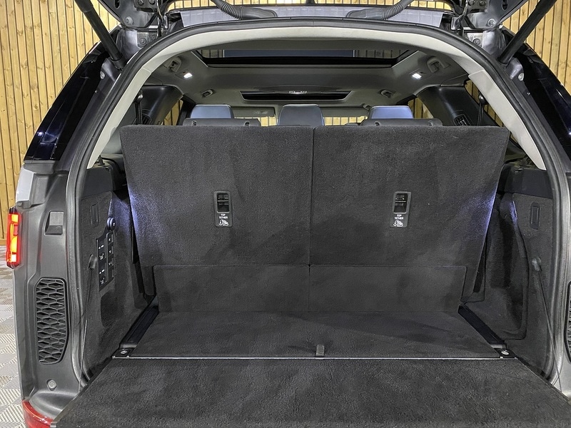 Used Land Rover Discovery 2020 for sale - 76845880: Photo 29