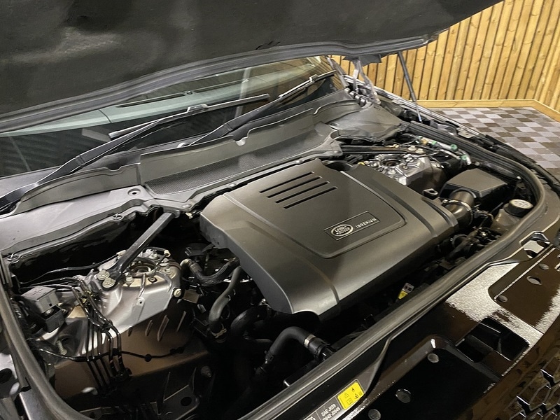 Used Land Rover Discovery 2020 for sale - 76845880: Photo 30