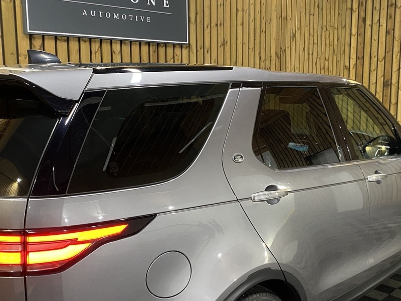 Used Land Rover Discovery 2020 for sale - 76845880: Photo 44