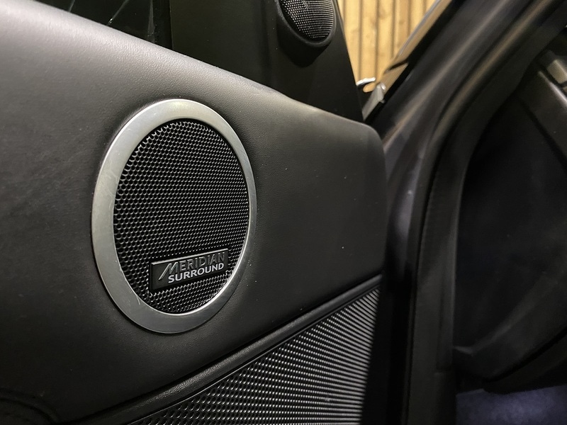 Used Land Rover Discovery 2020 for sale - 76845880: Photo 6