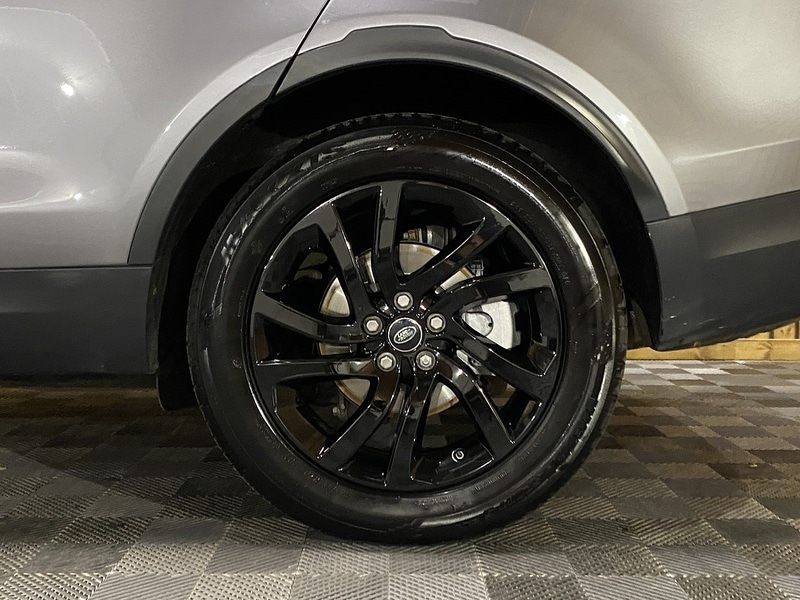 Used Land Rover Discovery 2020 for sale - 76845880: Photo 64