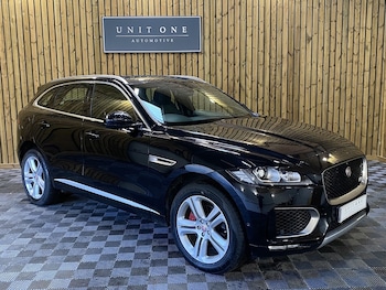 2016 - D300 V6 S 5-Door