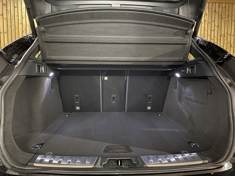 Used Jaguar F-Pace 2016 for sale - 76821328: Photo 21