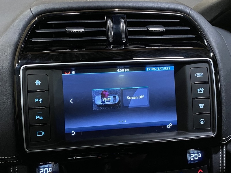 Used Jaguar F-Pace 2016 for sale - 76821328: Photo 35