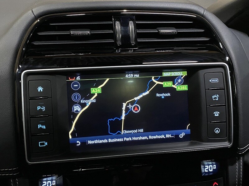 Used Jaguar F-Pace 2016 for sale - 76821328: Photo 37