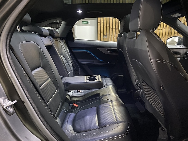 Used Jaguar F-Pace 2016 for sale - 76821328: Photo 50